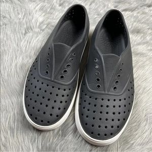 Native Mens Miller Slip On Black Shoes Size 10